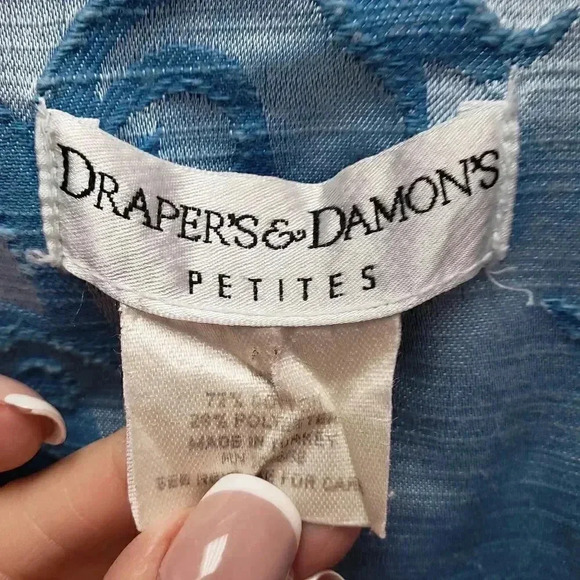 Draper's and Damon's Blue Jacket - Picture 4 of 5